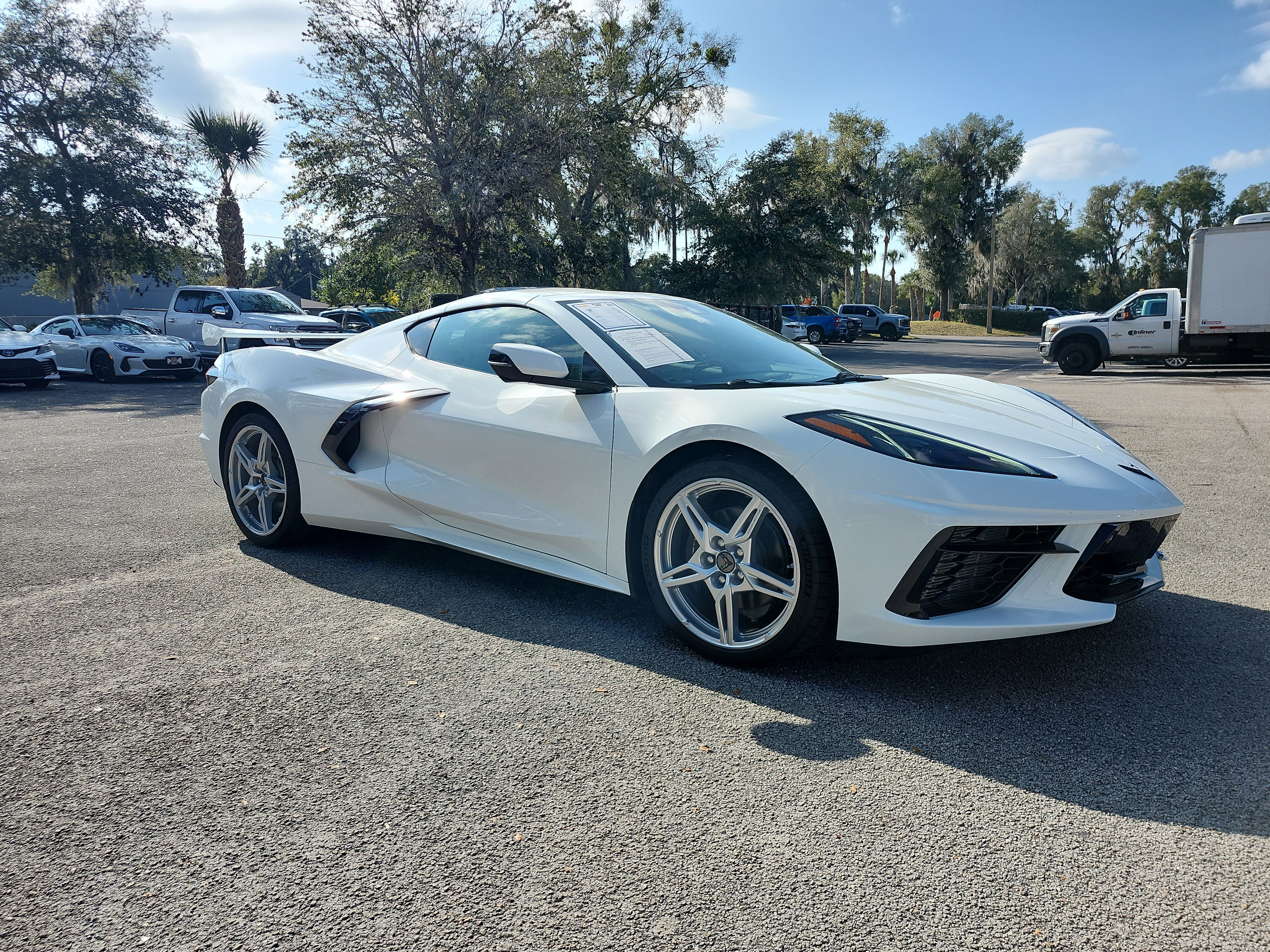 Used 2025 Chevrolet Corvette Stingray Preferred Cpe w/ 2LT image 7