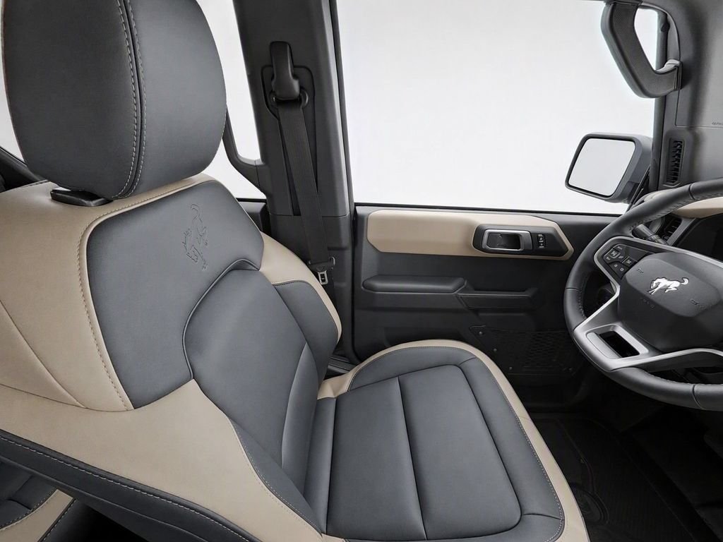 New 2026 Ford Bronco Big Bend w/ Black Diamond Package AWD/4WD image 11