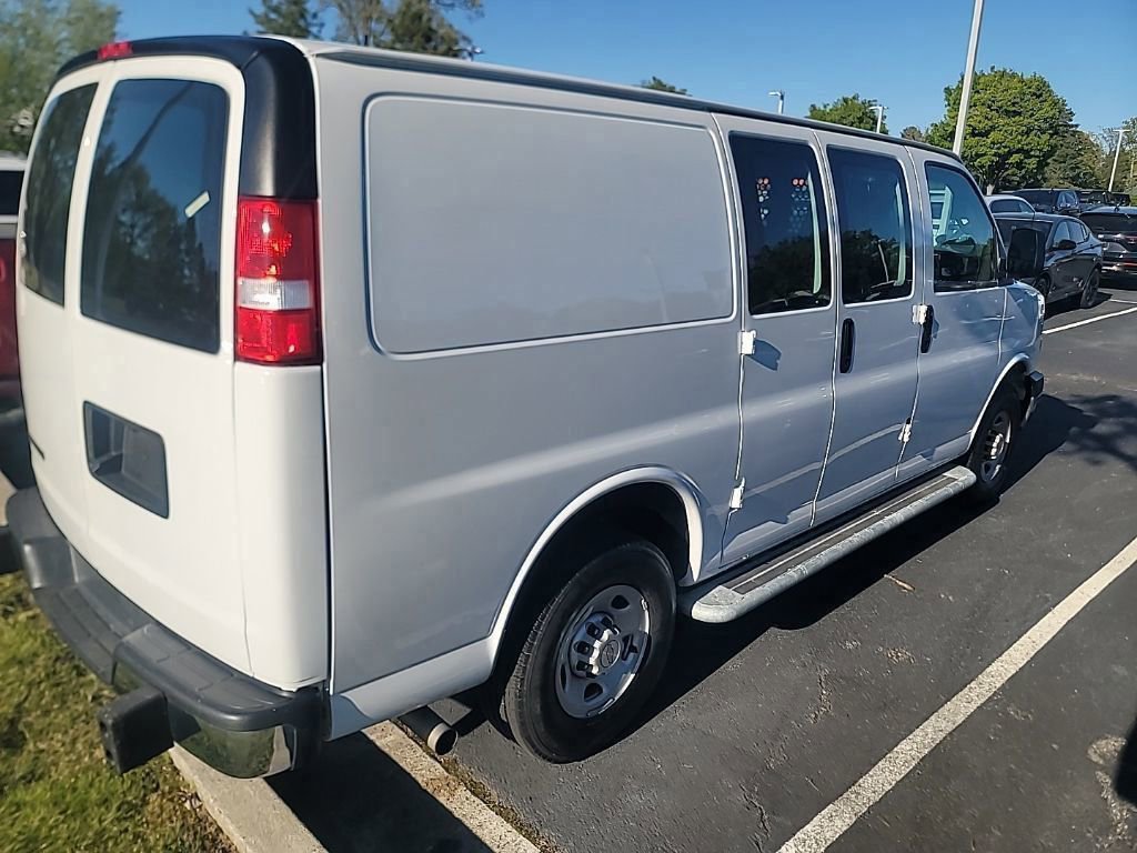 Used 2024 Chevrolet Express 2500 w/ Driver Convenience Package image 23
