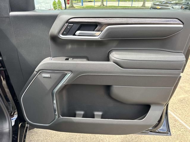 New 2026 Chevrolet Silverado 1500 LTZ w/ LTZ Convenience Package II AWD/4WD image 14