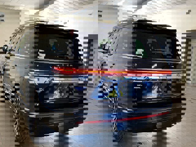 New 2024 Lincoln Navigator Reserve image 5