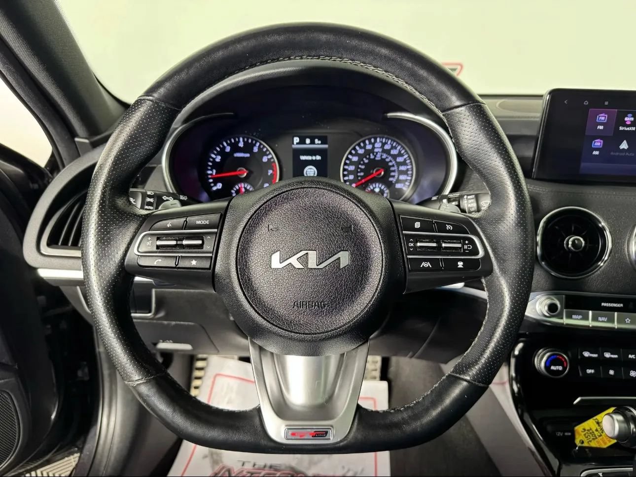 Used 2022 Kia Stinger GT-Line w/ Sun & Sound Package AWD/4WD image 13