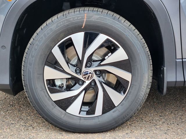 New 2026 Volkswagen Tiguan S image 30