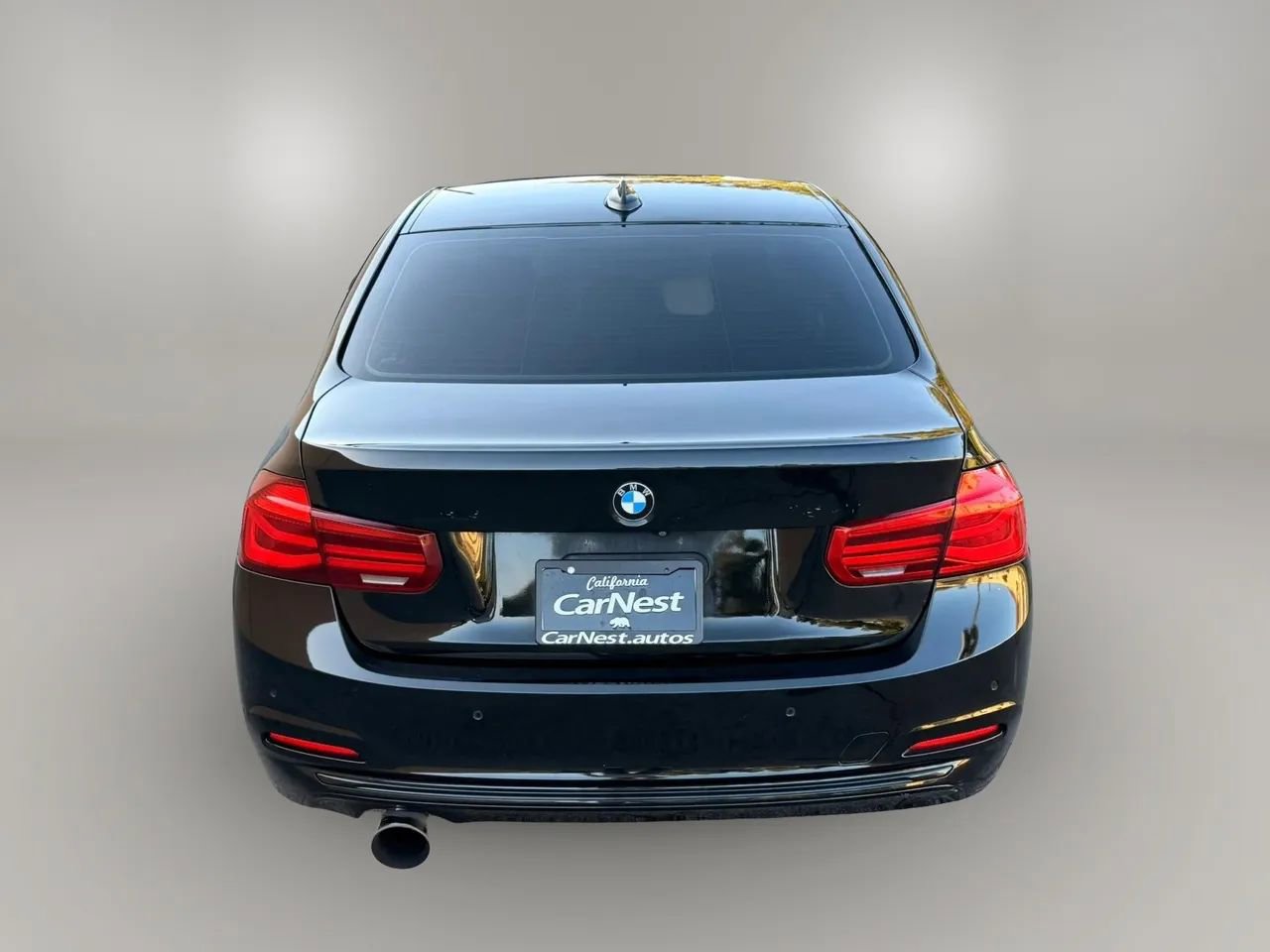 Used 2018 BMW 330i xDrive Sedan AWD/4WD image 14