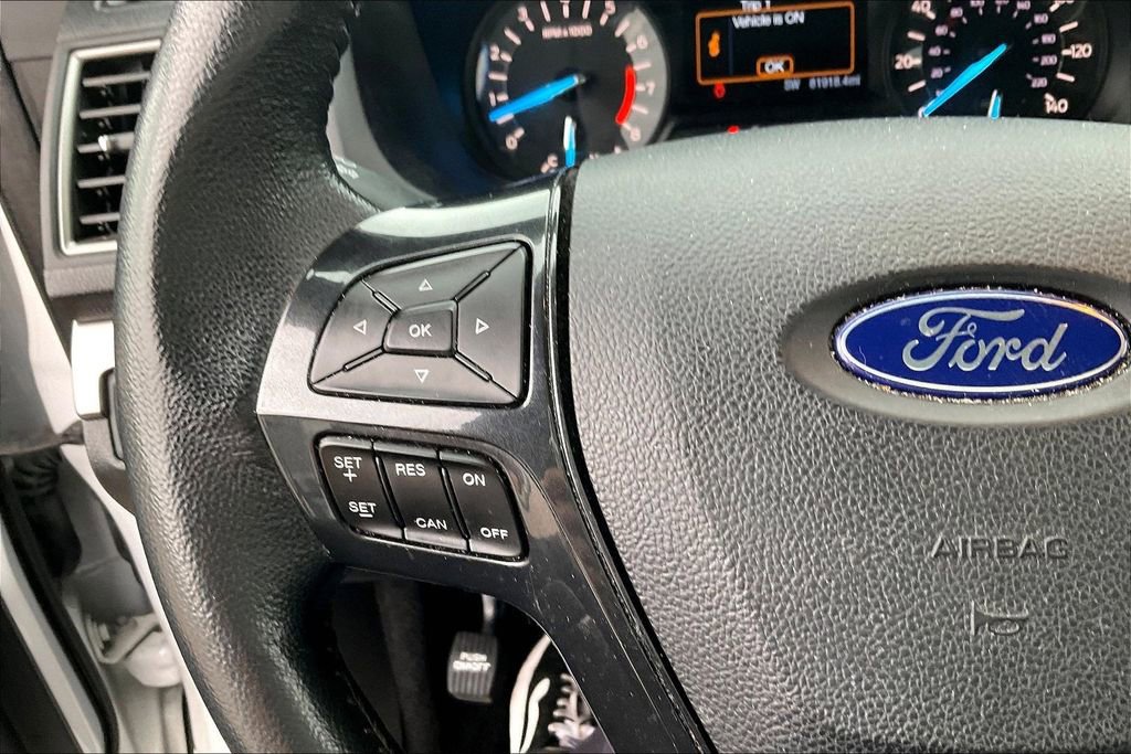 Used 2018 Ford Explorer XLT FWD image 17