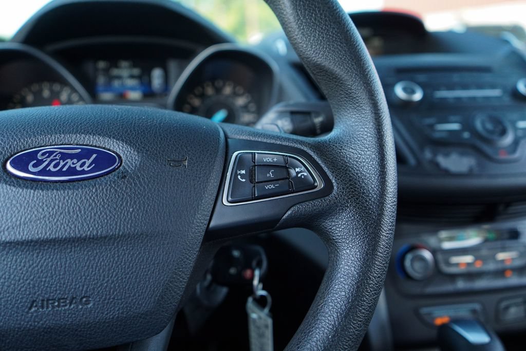 Used 2017 Ford Escape SE FWD image 27