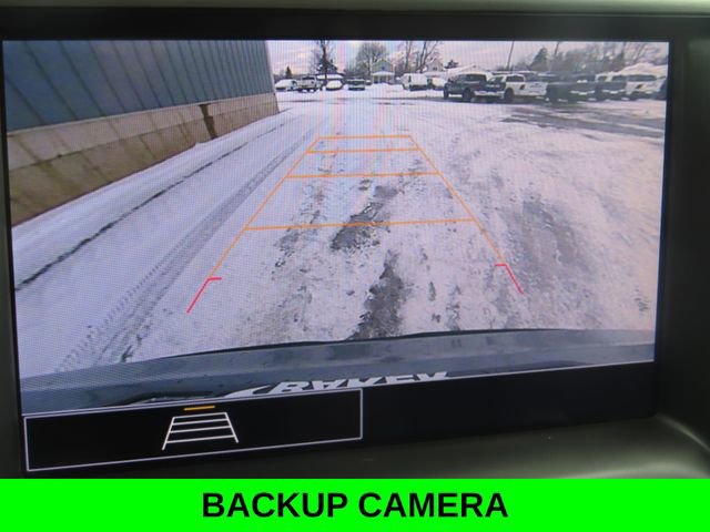 Used 2023 GMC Acadia SLE w/ Driver Convenience Package image 5