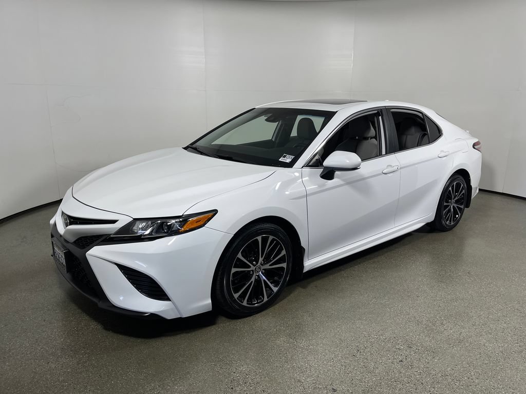 Certified 2020 Toyota Camry SE FWD image 7