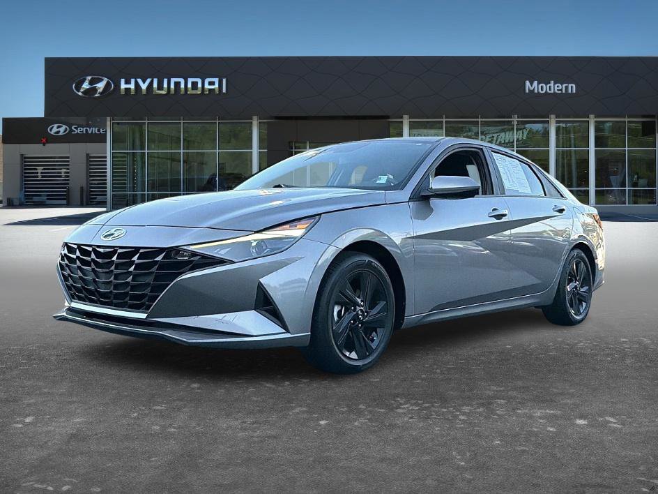 Used 2022 Hyundai Elantra Blue w/ Preferred Accessory Package FWD video 1