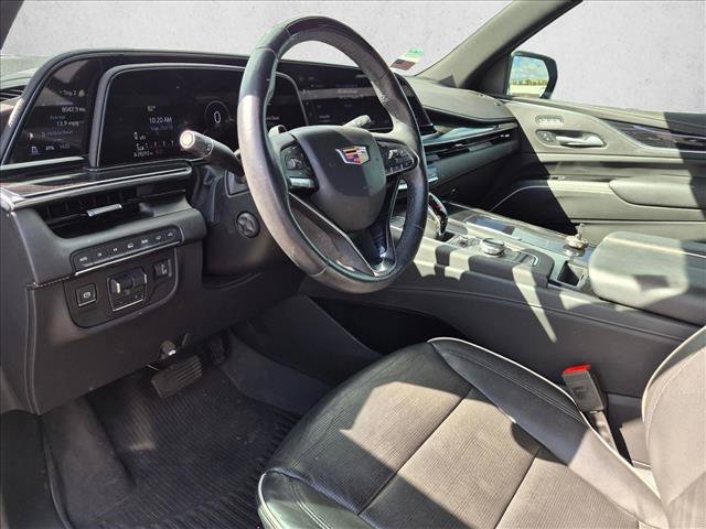 Used 2024 Cadillac Escalade Sport w/ LPO, ONYX Package AWD/4WD image 9