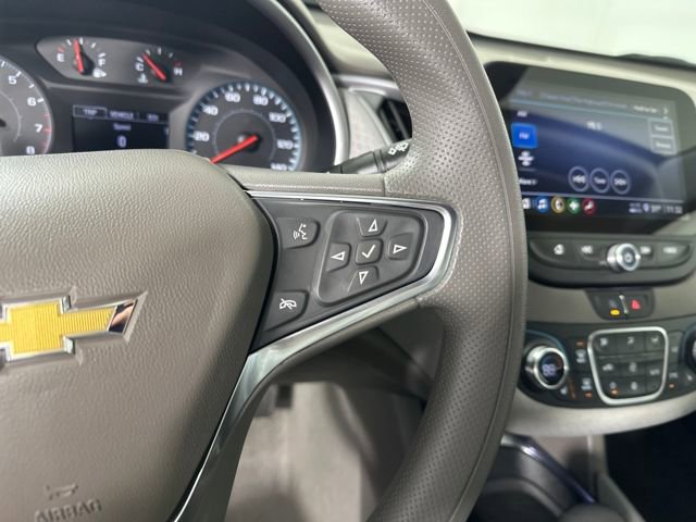 Used 2025 Chevrolet Malibu LT image 16