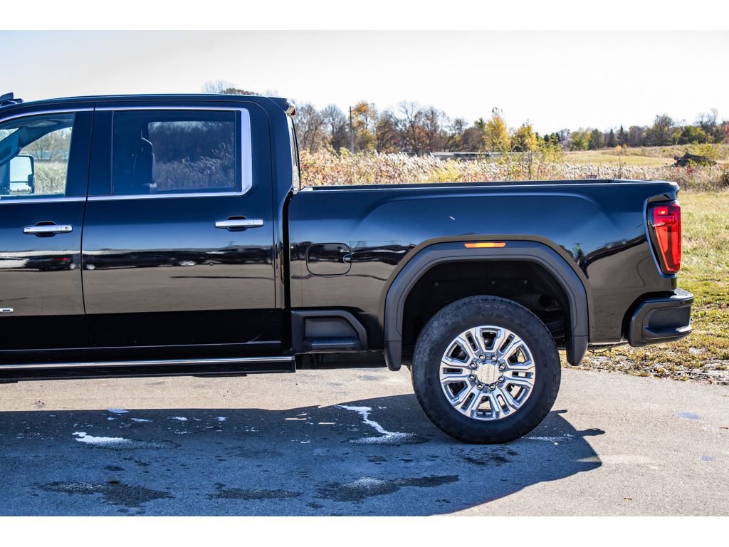 Used 2023 GMC Sierra 2500 Denali w/ Denali Ultimate Package image 20