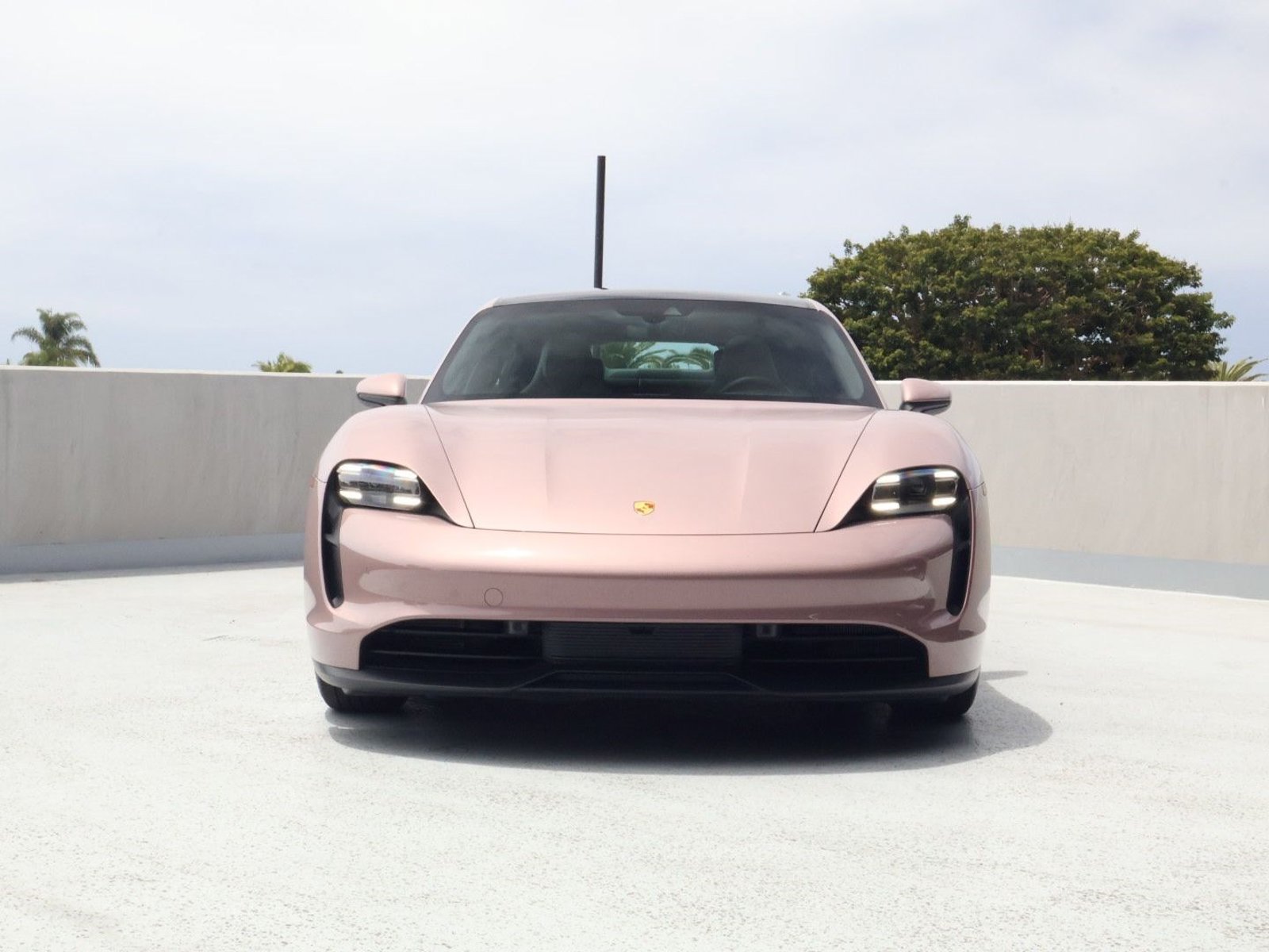 Certified 2022 Porsche Taycan RWD image 6