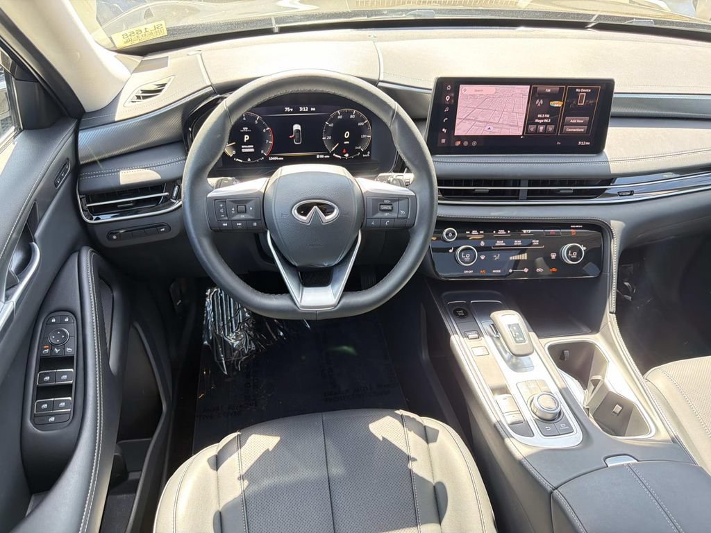 Certified 2026 INFINITI QX60 Pure w/ Cargo Package FWD image 9