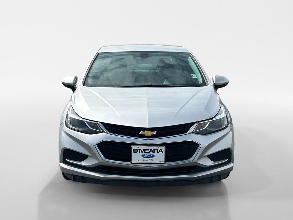 Used 2017 Chevrolet Cruze LT image 9