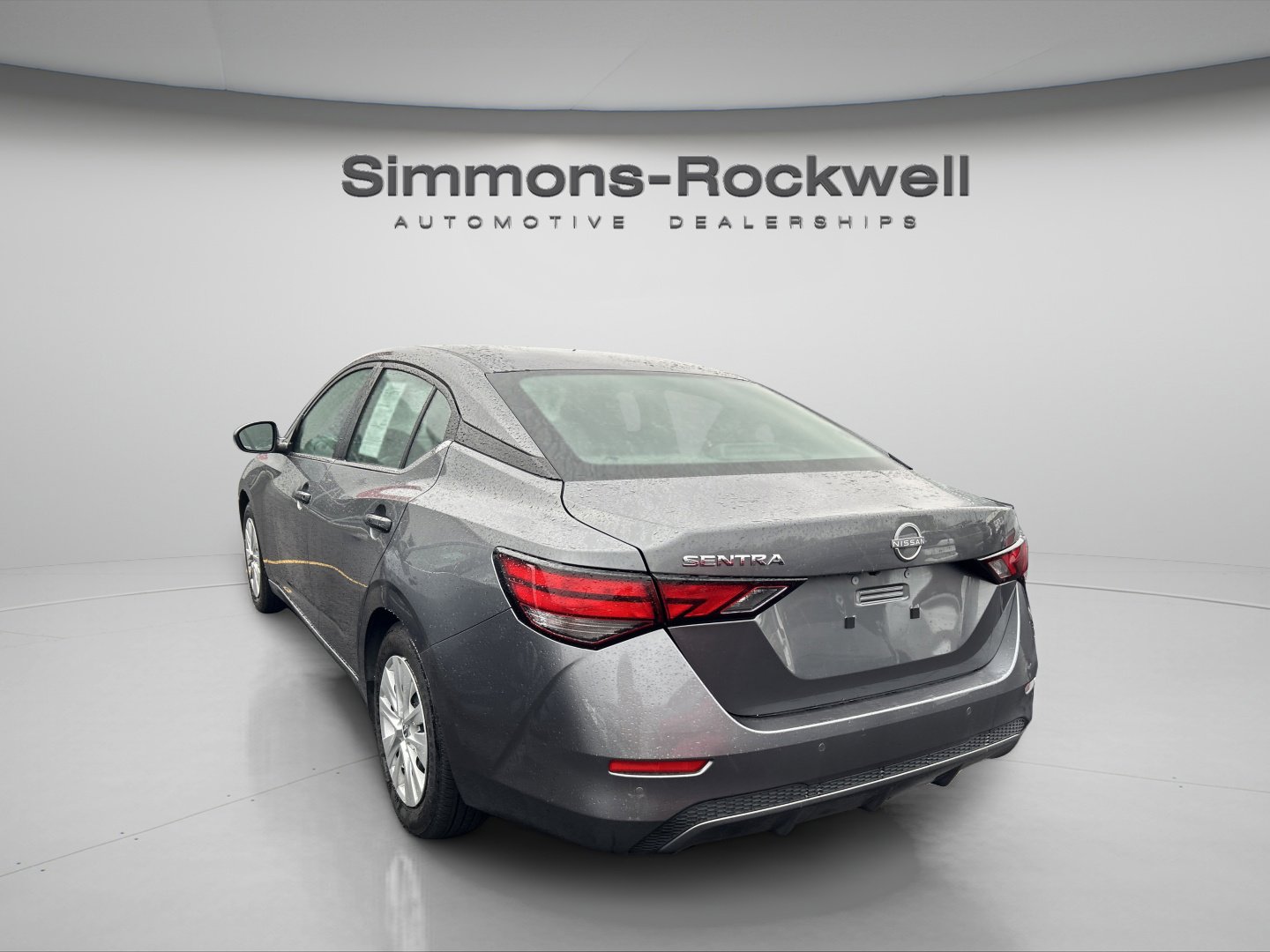 Used 2025 Nissan Sentra S image 6