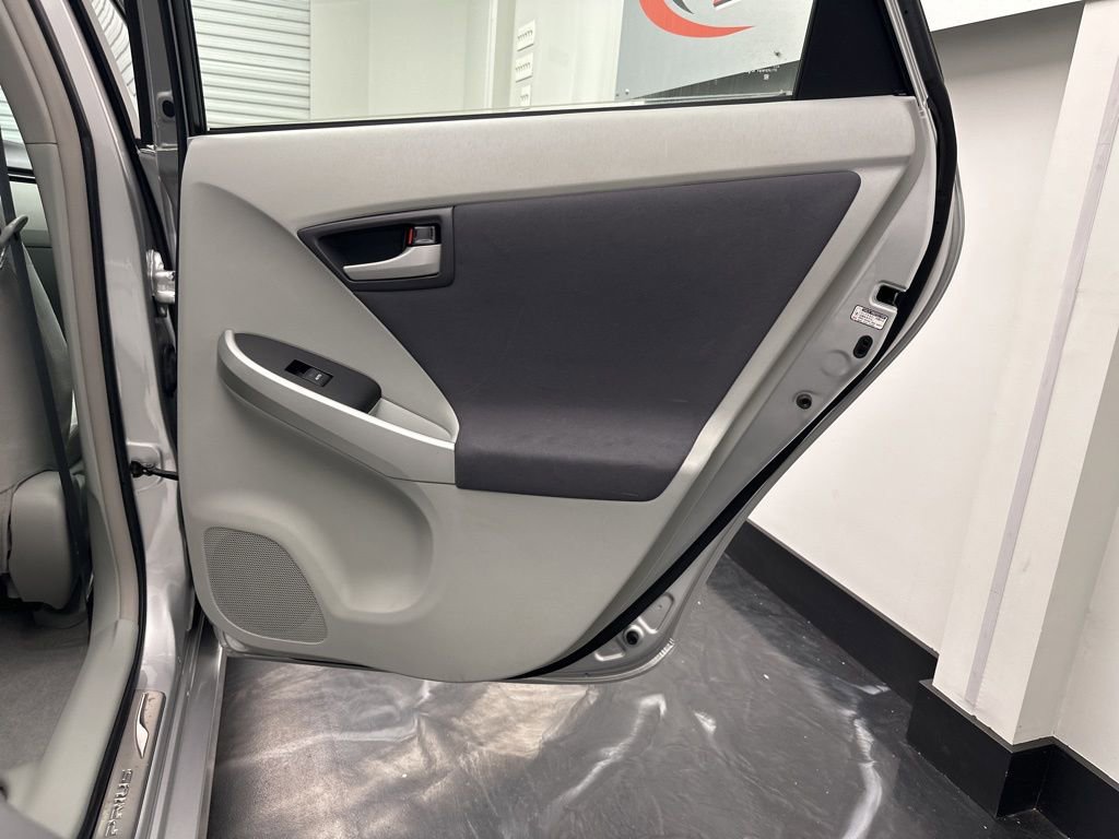 Used 2010 Toyota Prius Three image 12