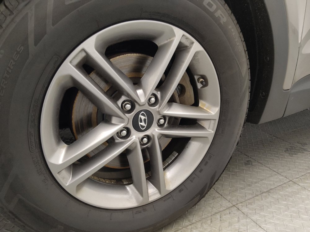 Used 2018 Hyundai Santa Fe Sport w/ 2.4L Value Package 02 AWD/4WD image 31