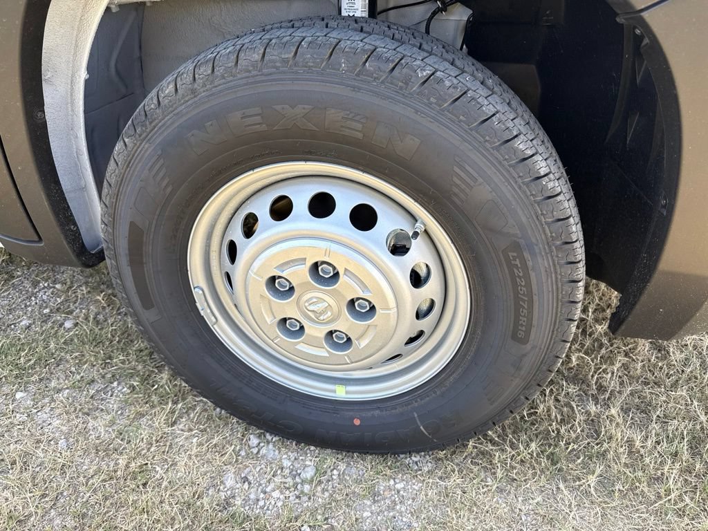 New 2027 RAM ProMaster 1500 FWD image 7