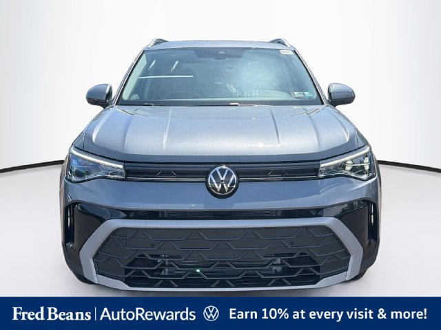 New 2026 Volkswagen Taos SE AWD/4WD image 2
