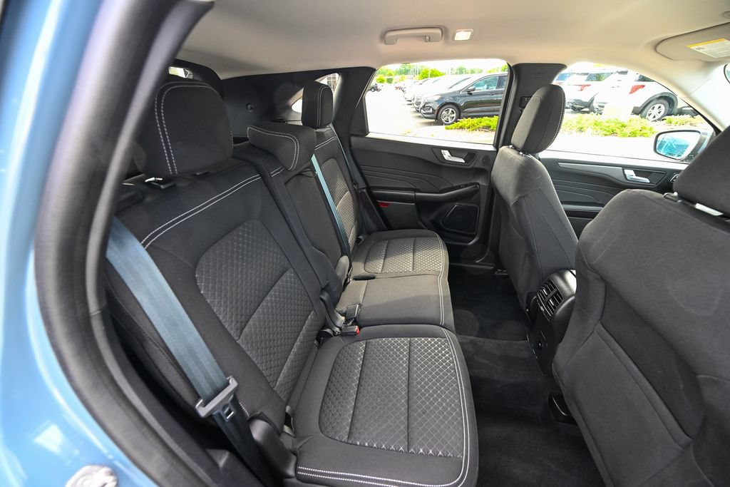 Used 2023 Ford Escape Active w/ Tech Pack #2 AWD/4WD image 28