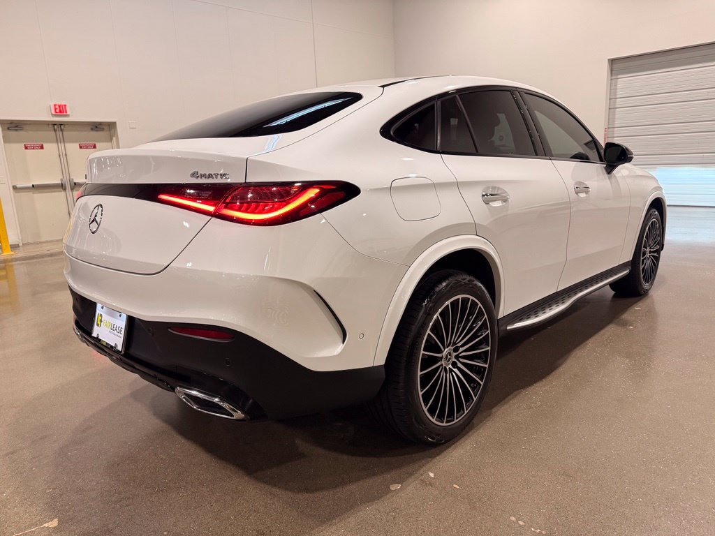 Used 2024 Mercedes-Benz GLC 300 4MATIC image 5