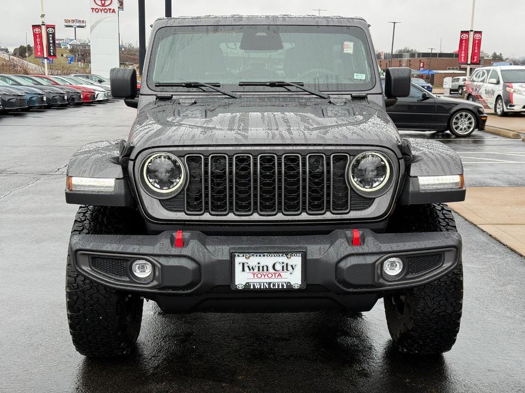 Used 2025 Jeep Wrangler Unlimited Rubicon w/ Safety Group image 9