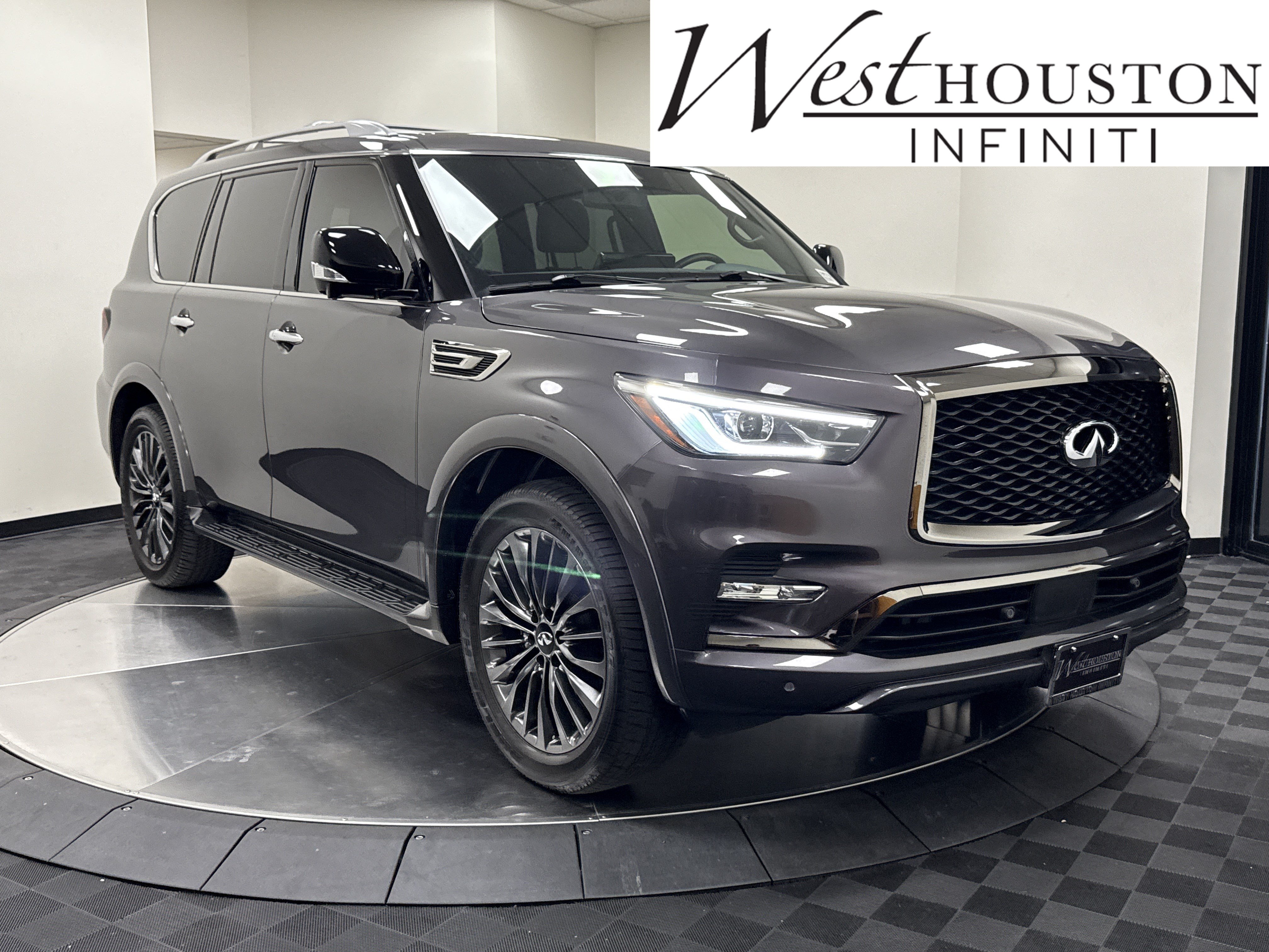 Certified 2024 INFINITI QX80 Sensory AWD/4WD image 1