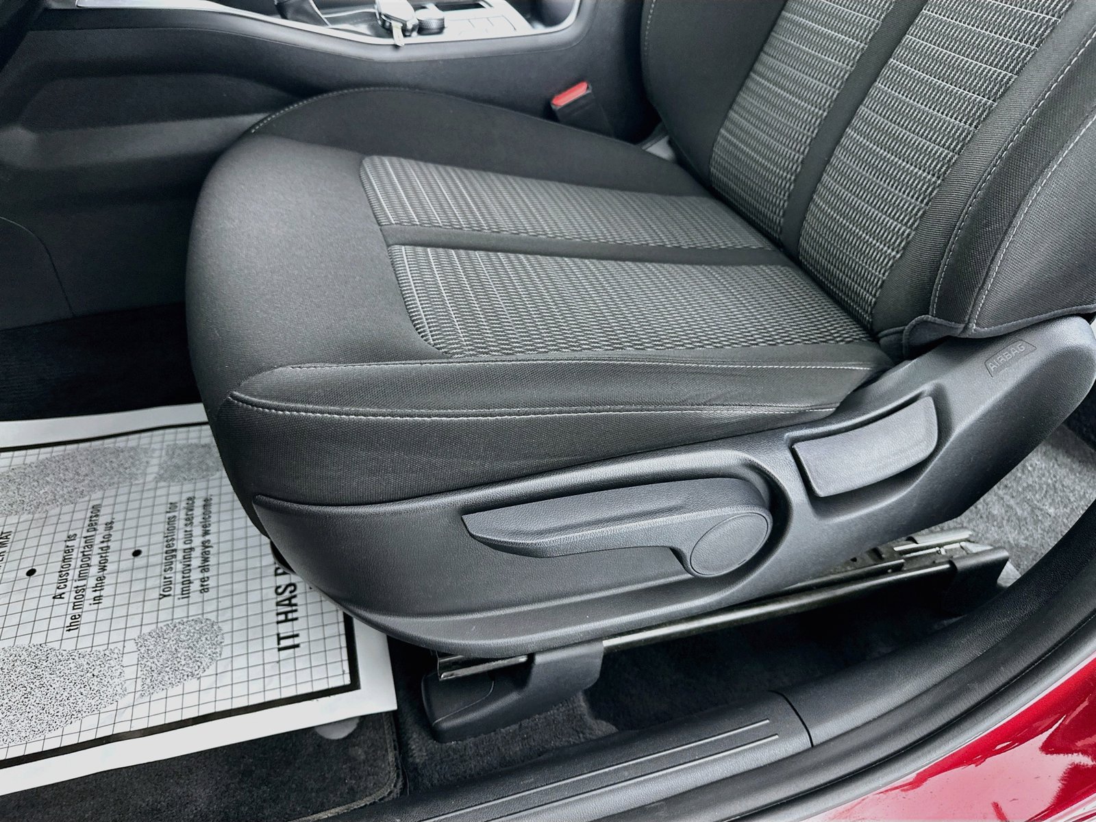 Used 2022 Kia Sorento LX FWD image 25