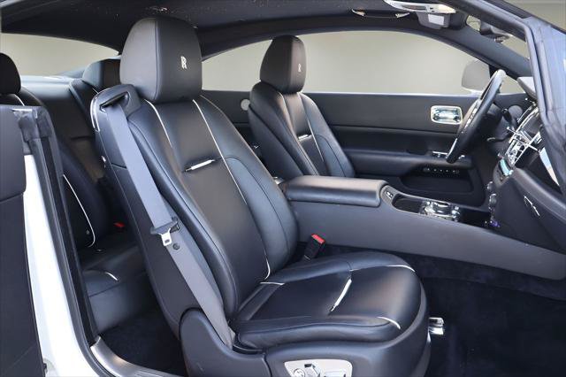 Certified 2017 Rolls-Royce Wraith RWD image 19