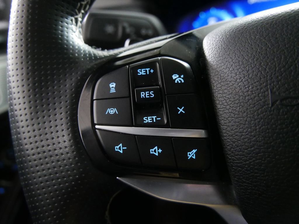 Used 2021 Ford Explorer ST w/ ST Street Pack image 16