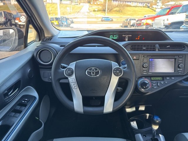 Used 2013 Toyota Prius C image 13