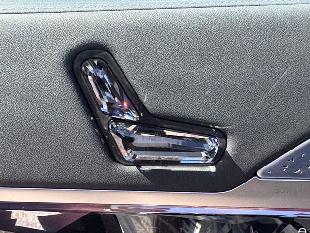 New 2026 BMW 760i xDrive w/ Premium Package image 11