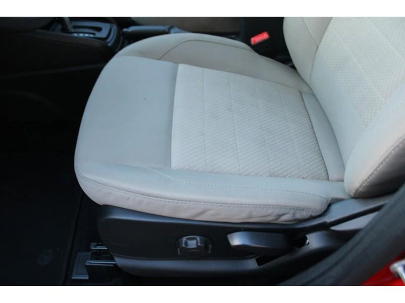 Used 2021 Ford EcoSport S image 19