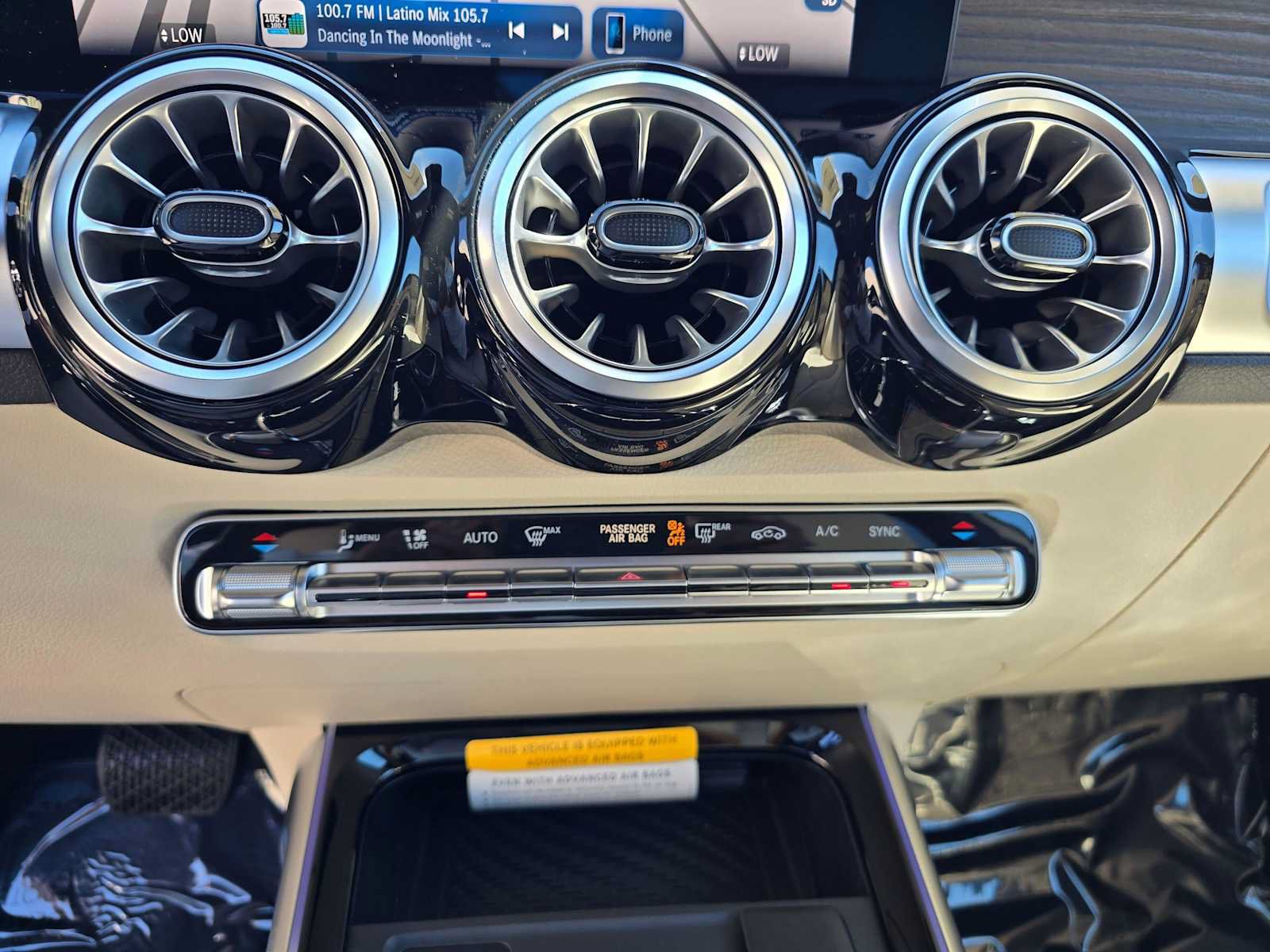 New 2026 Mercedes-Benz GLB 250 4MATIC image 28