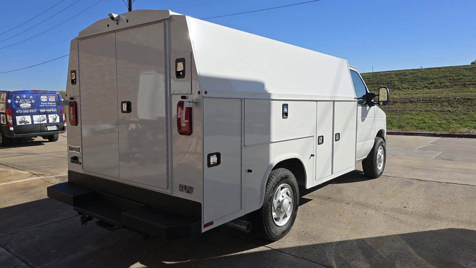 New 2025 Ford E-350 and Econoline 350 Super Duty w/ Power Equipment Group image 9