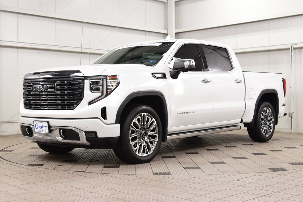 Used 2024 GMC Sierra 1500 Denali Ultimate AWD/4WD image 3