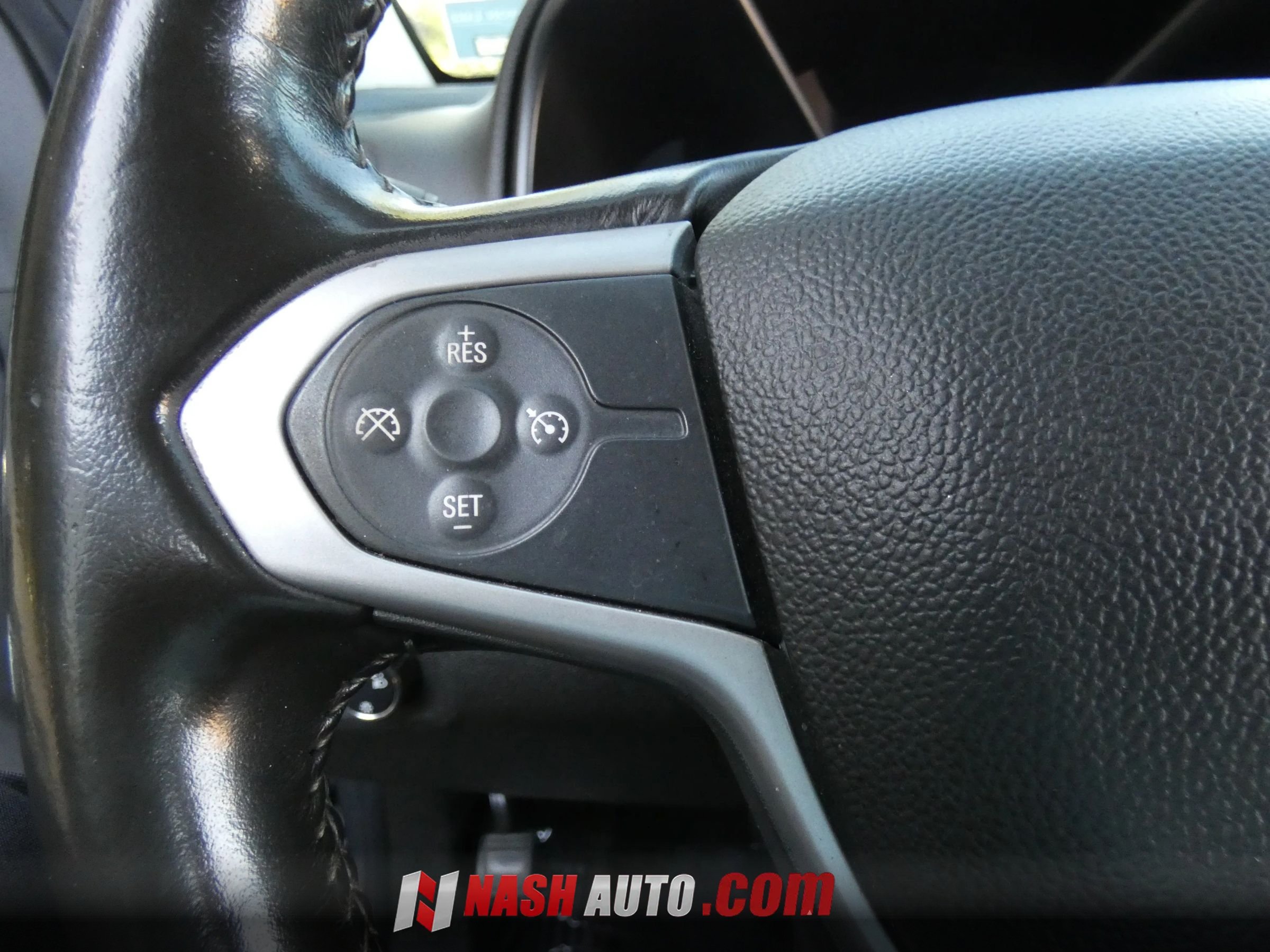 Used 2018 Chevrolet Colorado LT RWD image 60