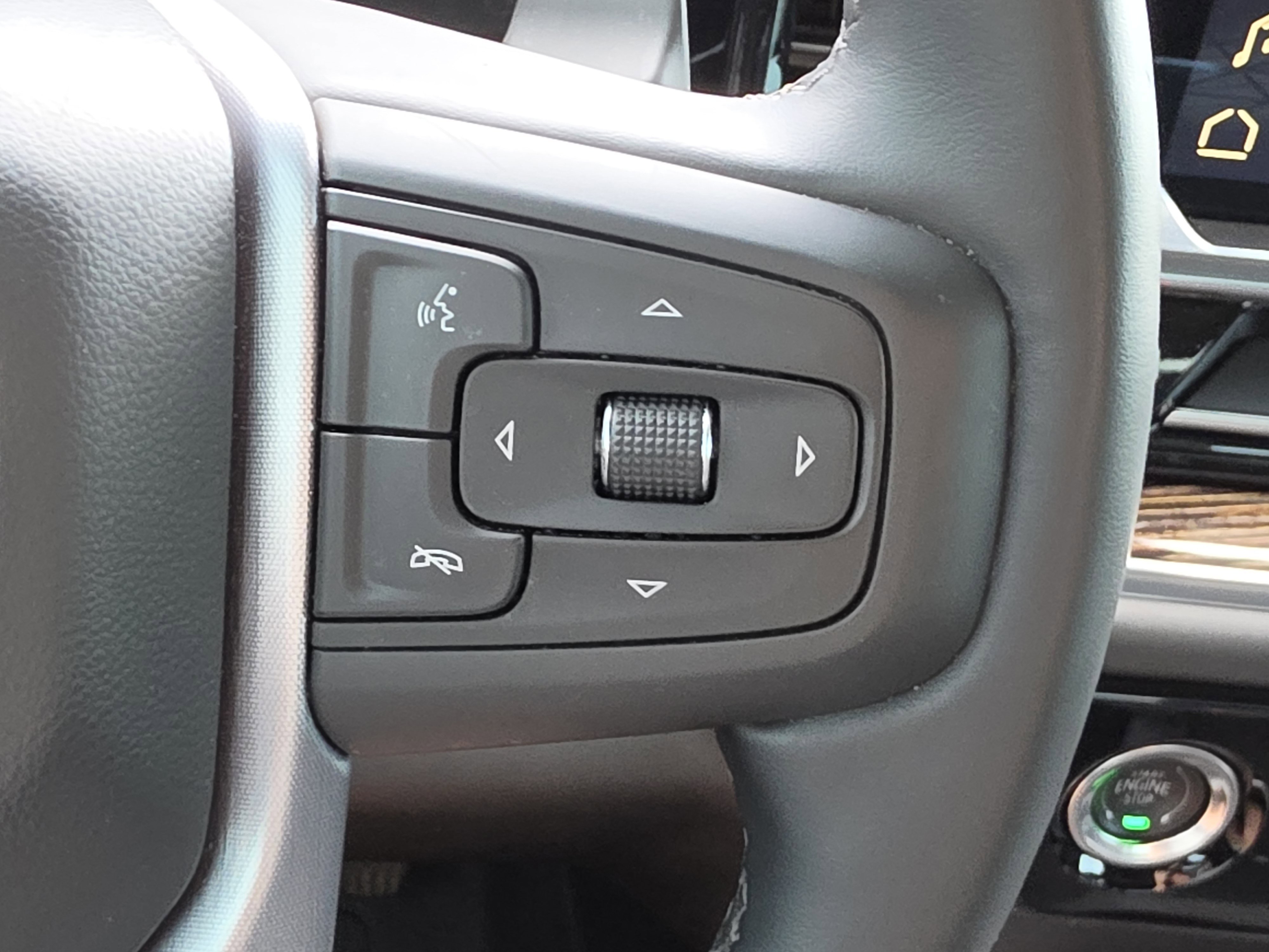 Used 2024 GMC Sierra 1500 Elevation AWD/4WD image 16