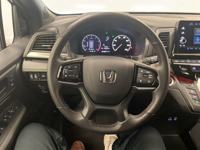 Certified 2025 Honda Odyssey Sport-L image 16