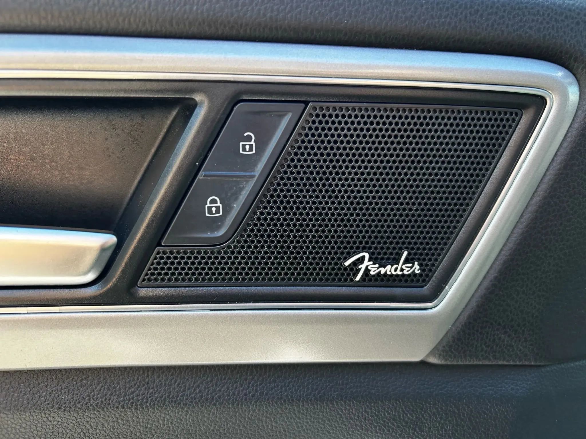 Used 2018 Volkswagen Atlas SEL Premium image 34