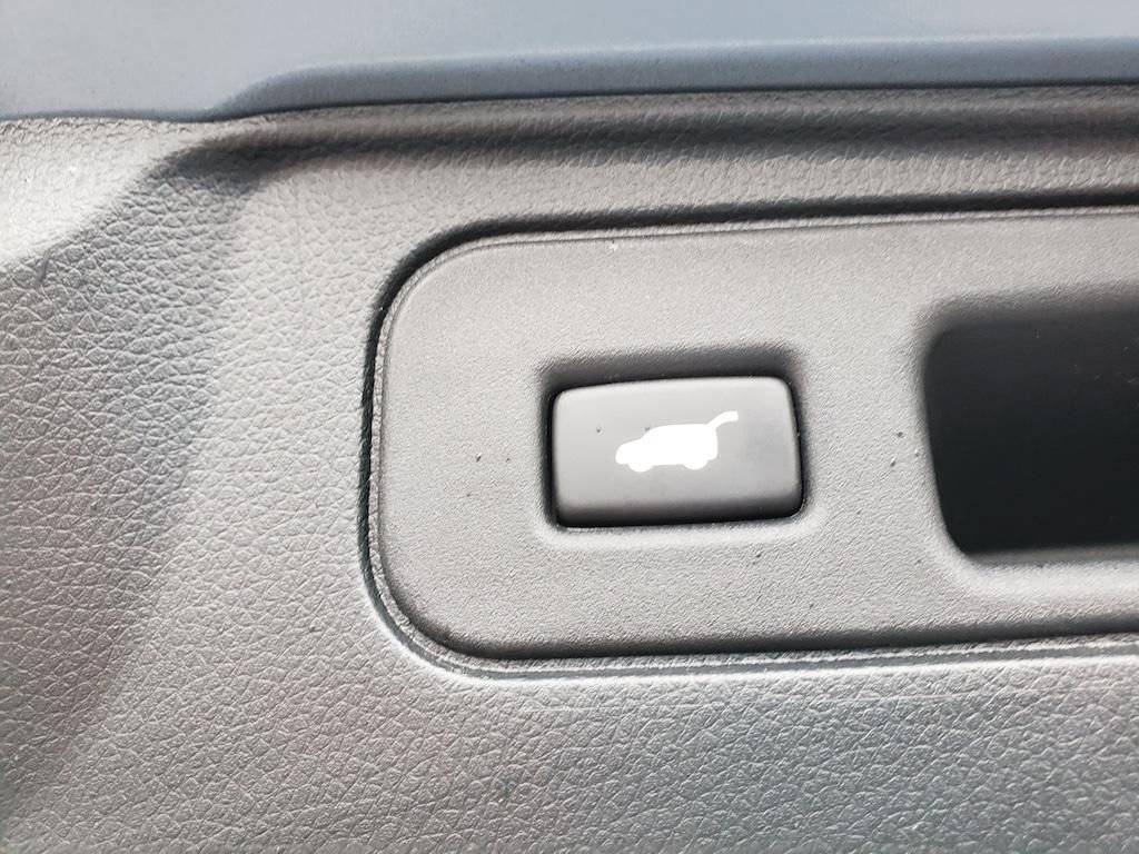 Used 2023 Honda Passport Elite image 9