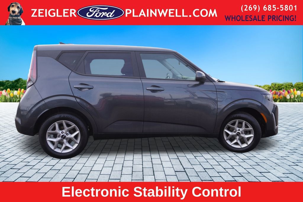 Used 2024 Kia Soul LX w/ Option Group 015 image 6