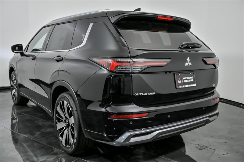 New 2026 Mitsubishi Outlander SEL AWD/4WD image 7