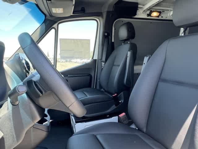 New 2026 Mercedes-Benz Sprinter 2500 image 4