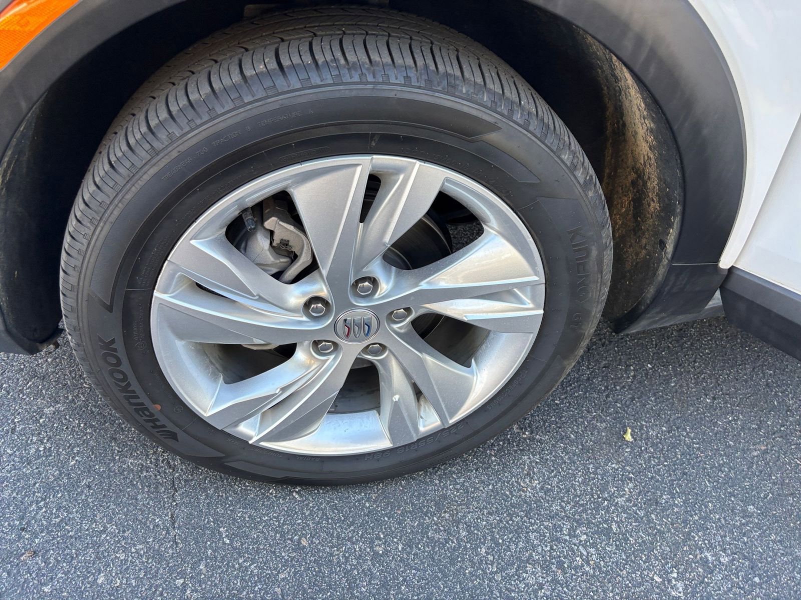 Used 2025 Buick Encore GX Preferred image 23