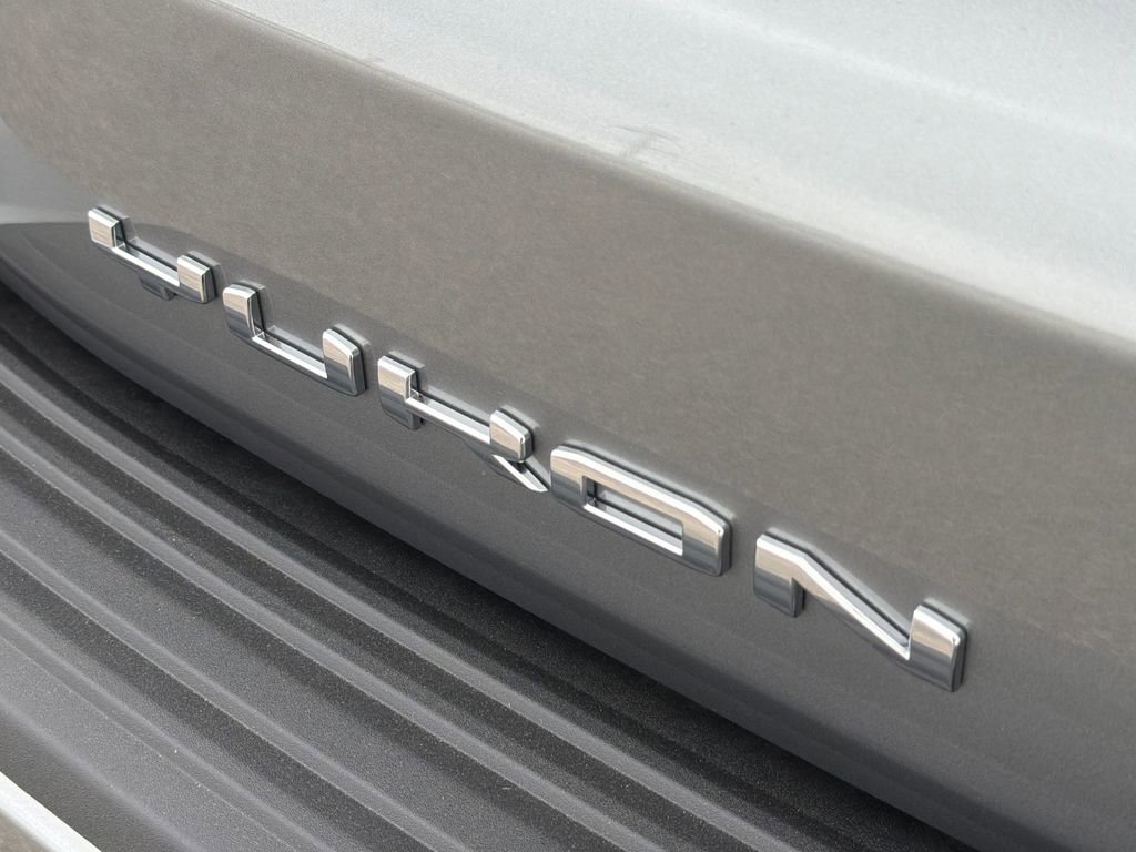 New 2026 GMC Yukon AT4 Ultimate AWD/4WD image 32