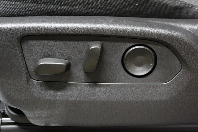 New 2026 GMC Sierra 1500 Elevation image 17