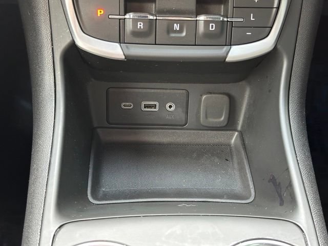 Used 2022 GMC Terrain SLE w/ Driver Convenience Package AWD/4WD image 23