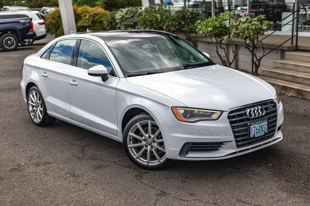 Used 2015 Audi A3 1.8T Premium Plus w/ Premium Plus Package FWD image 2
